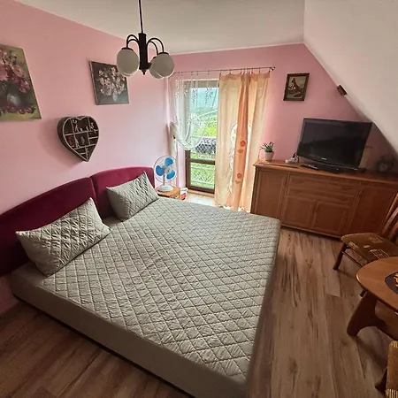 Zielone Wzgorza Appartement *